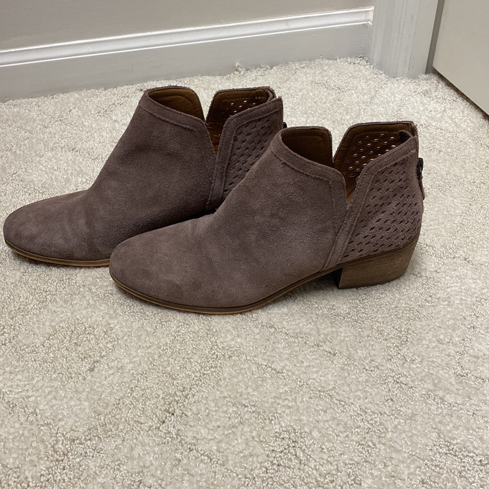 Susina Blakey Suede ankle booties